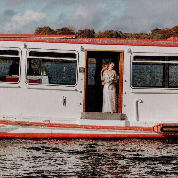 Hochzeit Hamburg Alster Alsterschiff Noord Design