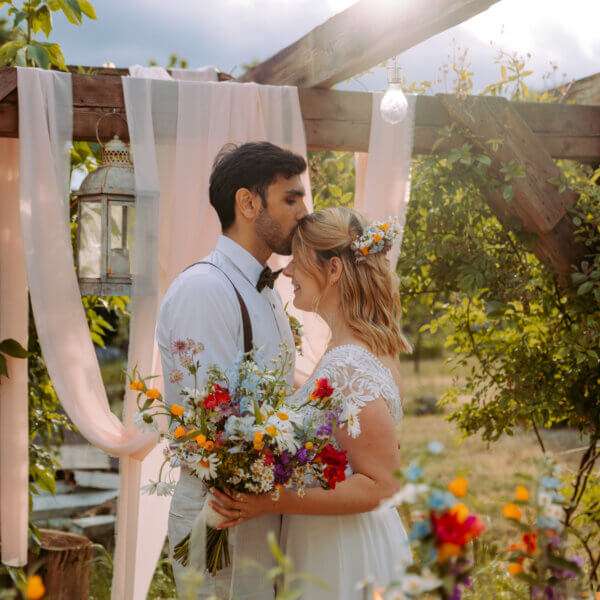 Noord Deign Hochzeitspapeterie Hochzeitseinladungen Cottage Core Wildblumen Cottage Bloom