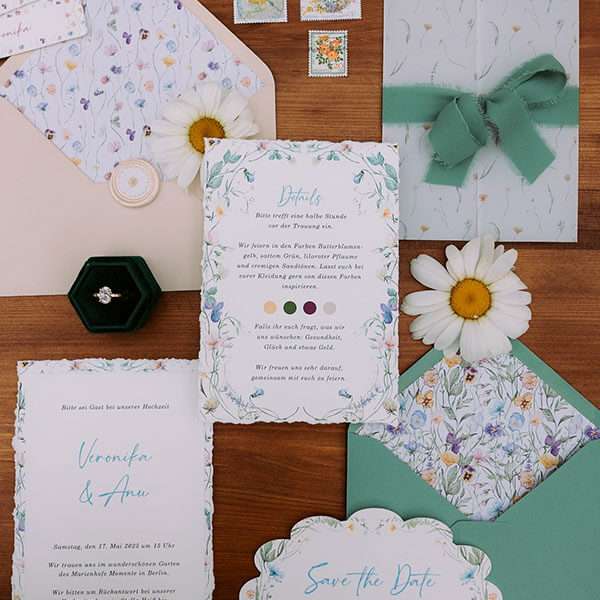 Noord Deign Hochzeitspapeterie Hochzeitseinladungen Cottage Core Wildblumen Cottage Bloom