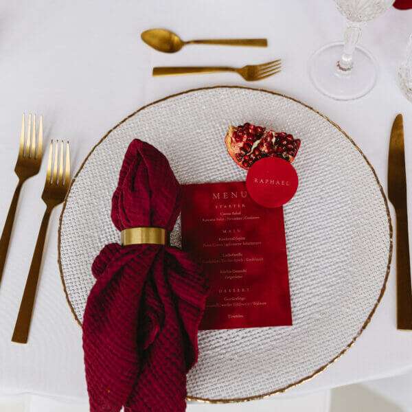 Hochzeitspapeterie Red Velvet Hochzeitseinladung Noord Design